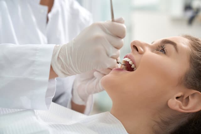 tooth implant - Why Singaporeans Are Turning To Dental Implants