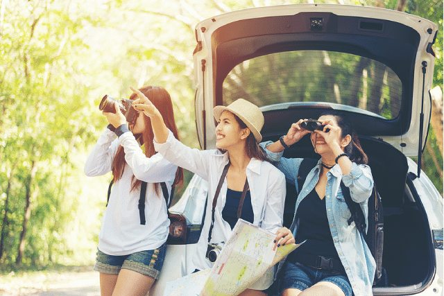6 Best Private Car Rental Services From SG to MY for a Girls Trip
