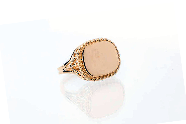 Personalized Jewellery: 5 Best Gold Signet Rings In Singapore