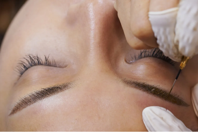 8 Best Microblading Eyebrow Embroidery Salons To Up Your Eyebrow Game