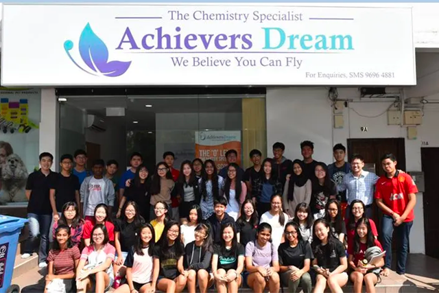 Achievers Dream Chemistry Tuition