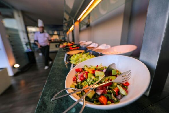 Best International Buffet Singapore