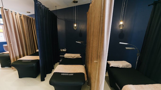 PrettyFun Beauty Parlour In Singapore