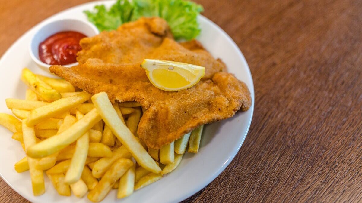 10 Best Fish & Chips In SG For The Food-Loving Ladies