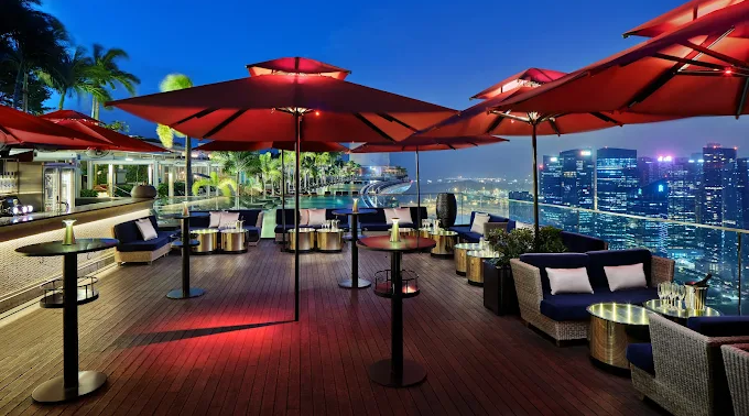 CÉ LA VI Affordable Rooftop Restaurant Singapore