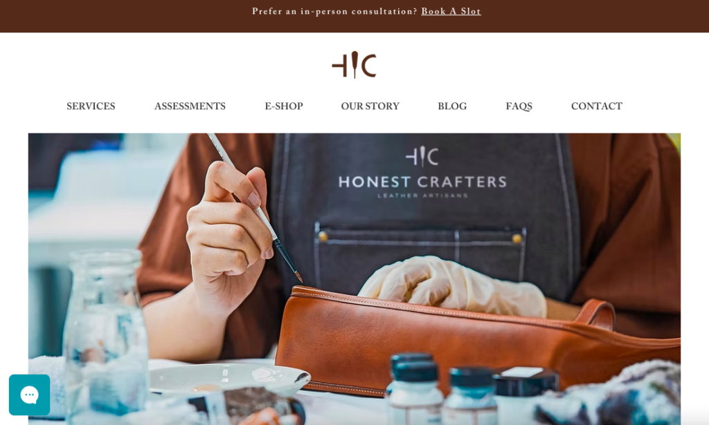 Honest Crafters Repair Luggage In Singapore