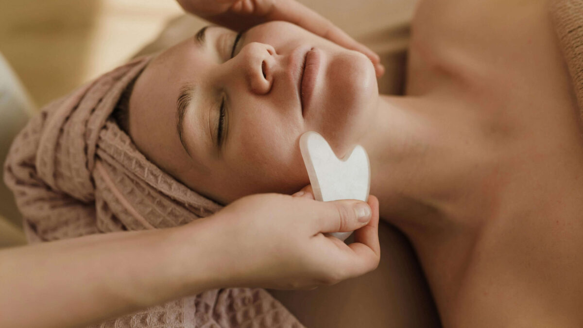 9 Best Gua Sha Facials In Singapore For Glowing Skin