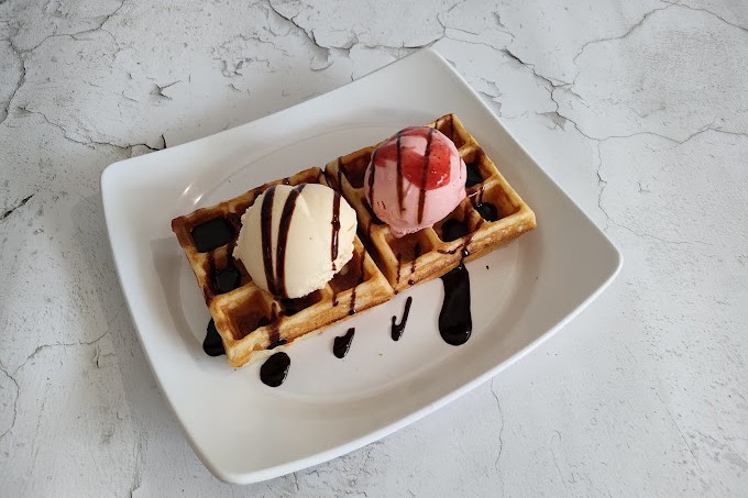Freshio Gelato shop Singapore