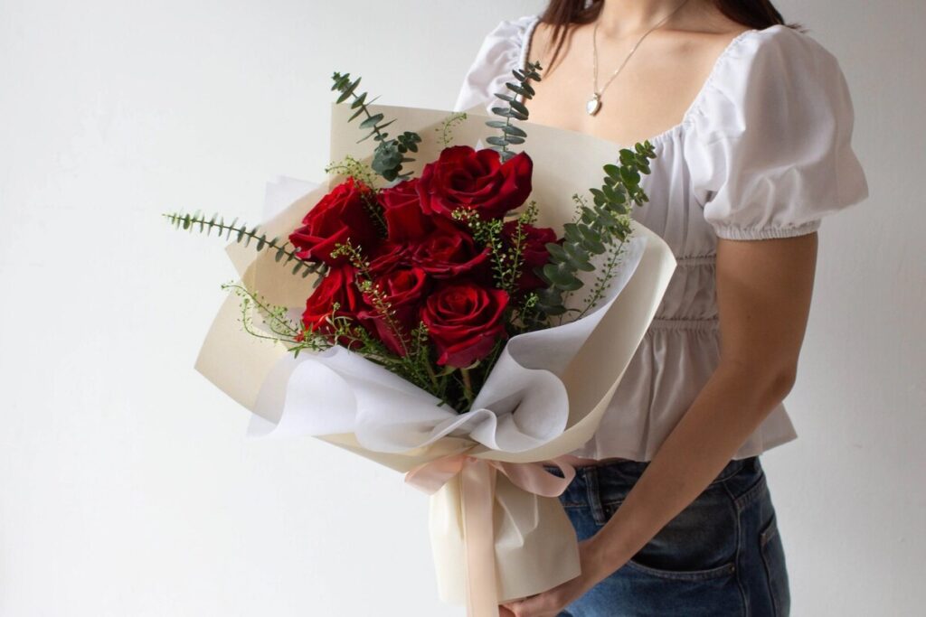 The Daily Blooms Valentine Flower Singapore