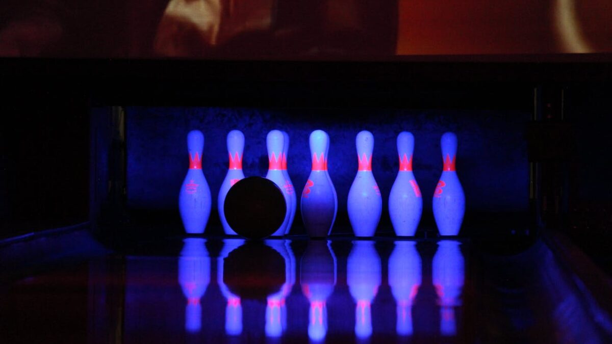 Best Bowling In SG For Fun Girls Group Activities In 2026