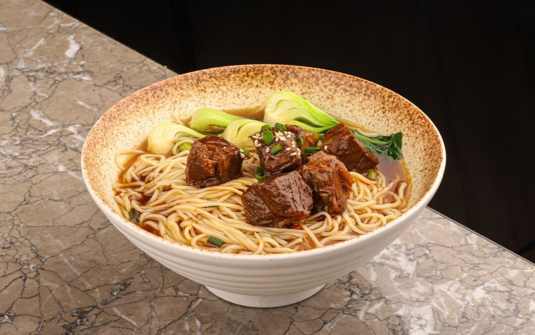 Best Singapore Beef Noodles: Where Girls Eat Well In 2026