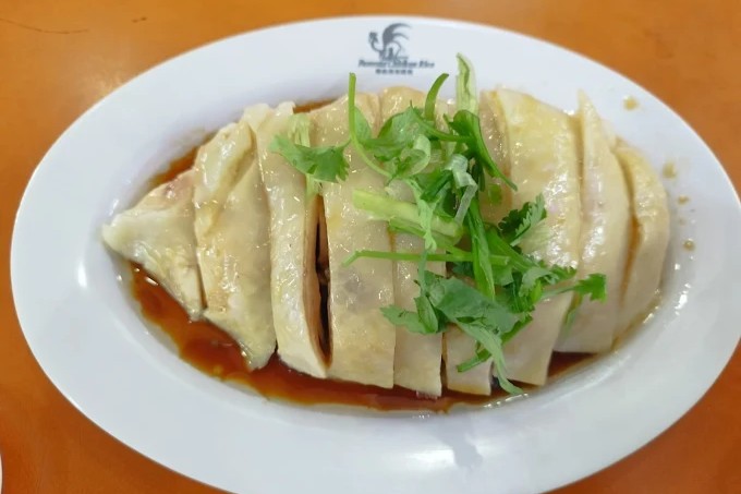Uncle Louis Famous Chicken Rice Singapore