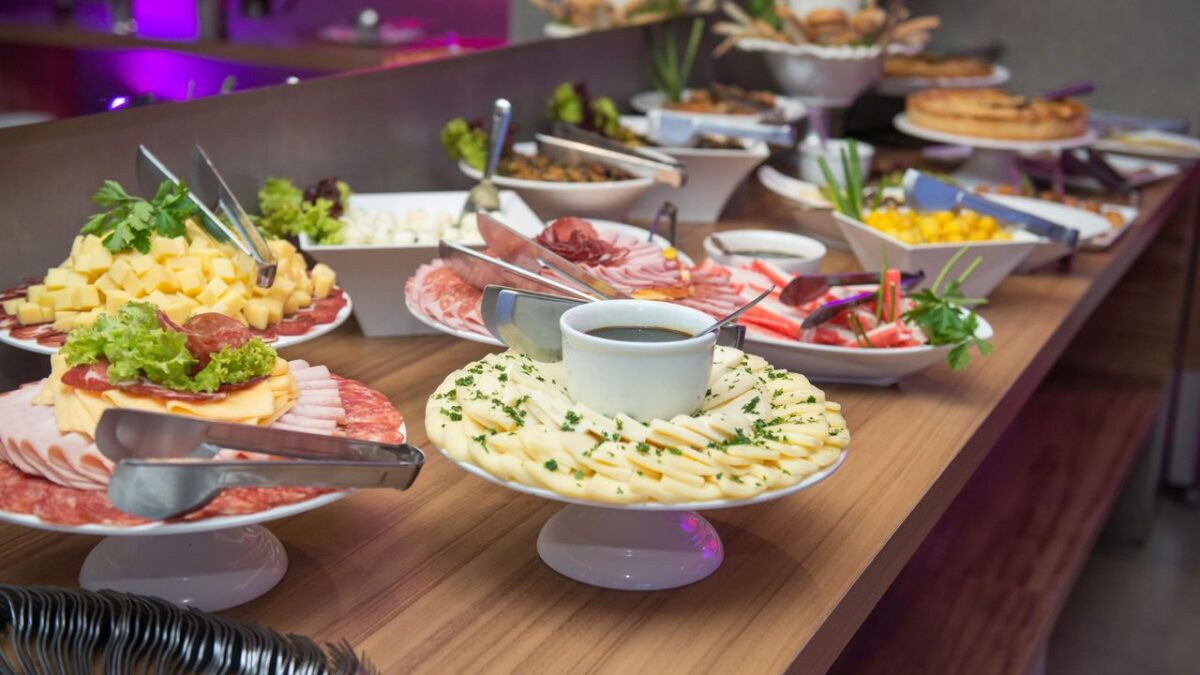 7 Best Options Gals Recommend For Good Catering In SG (2026)