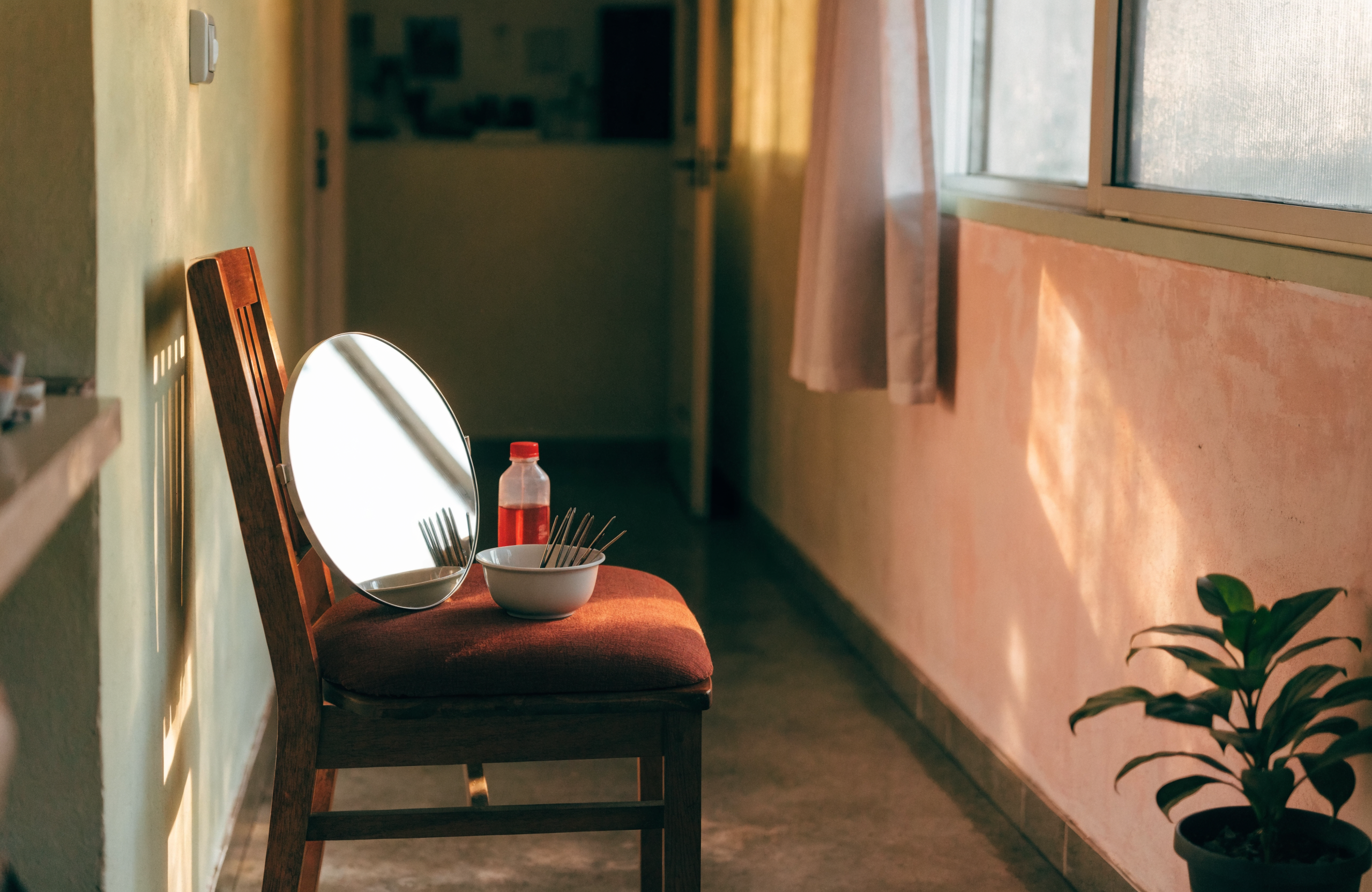 Illustrative image of a cozy neighbourhood beauty parlour interior