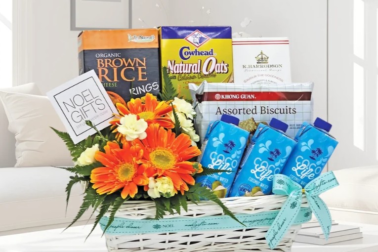 Noel Gifts Hamper Singapore
