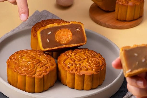 Polar Puffs And Cakes Halal Mooncake In Singapore