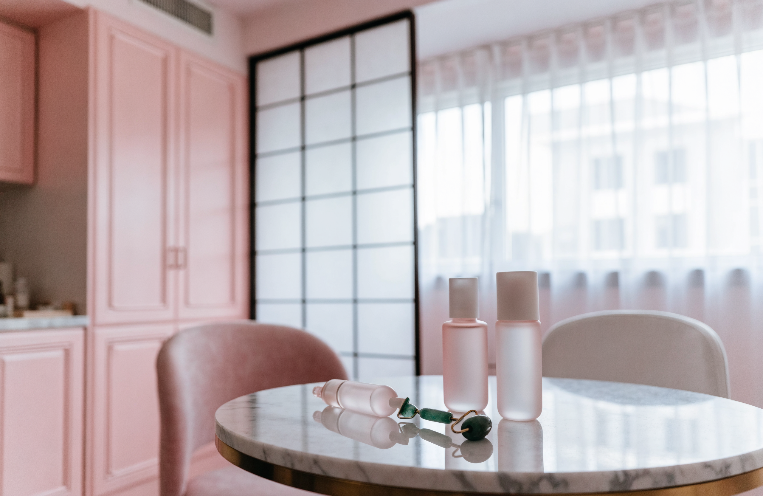 Illustrative image of a Korean-style skin management studio